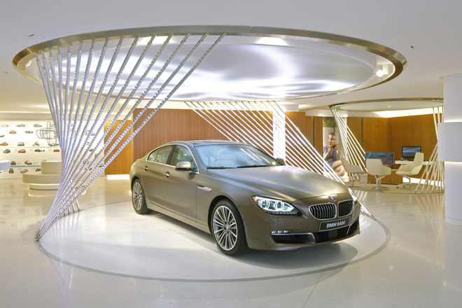BMW à George V BMW à George V