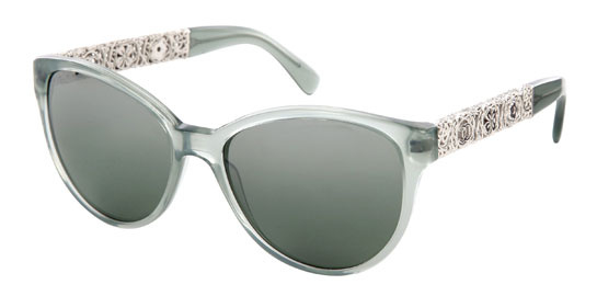 Les lunettes-bijoux de Chanel