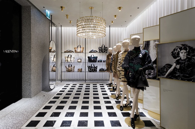 valentino-milano_784x0