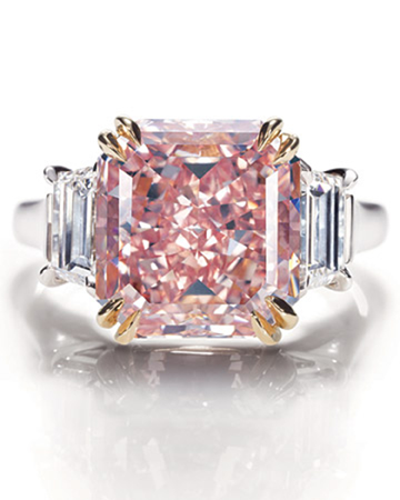 winston_extemely_rare_fancy_intense_pink_diamond_ring_1_xl
