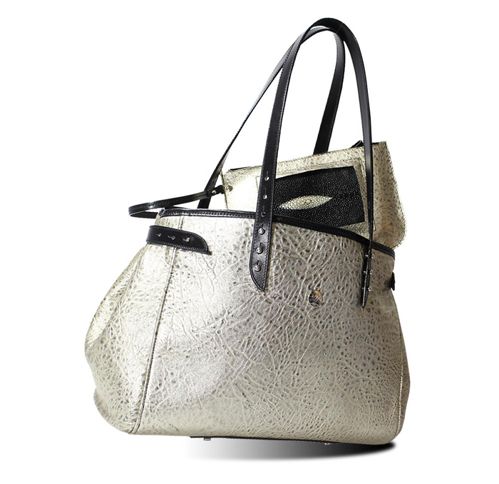 Missiessy cabas souple en mouton avec pochette interieur 520€ Missiessy cabas souple en mouton avec pochette interieur 520€