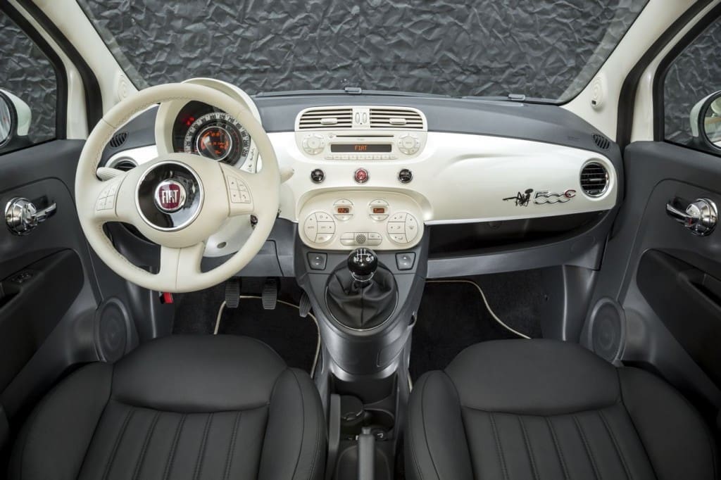 Fiat 500C La petite Robe noire