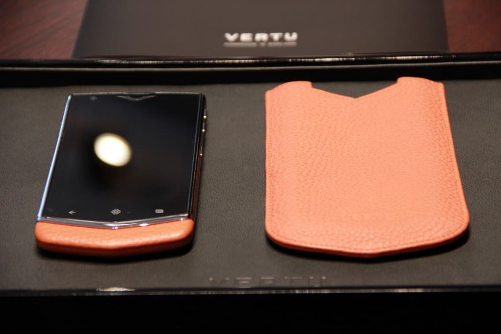 vertu-constellation-orange