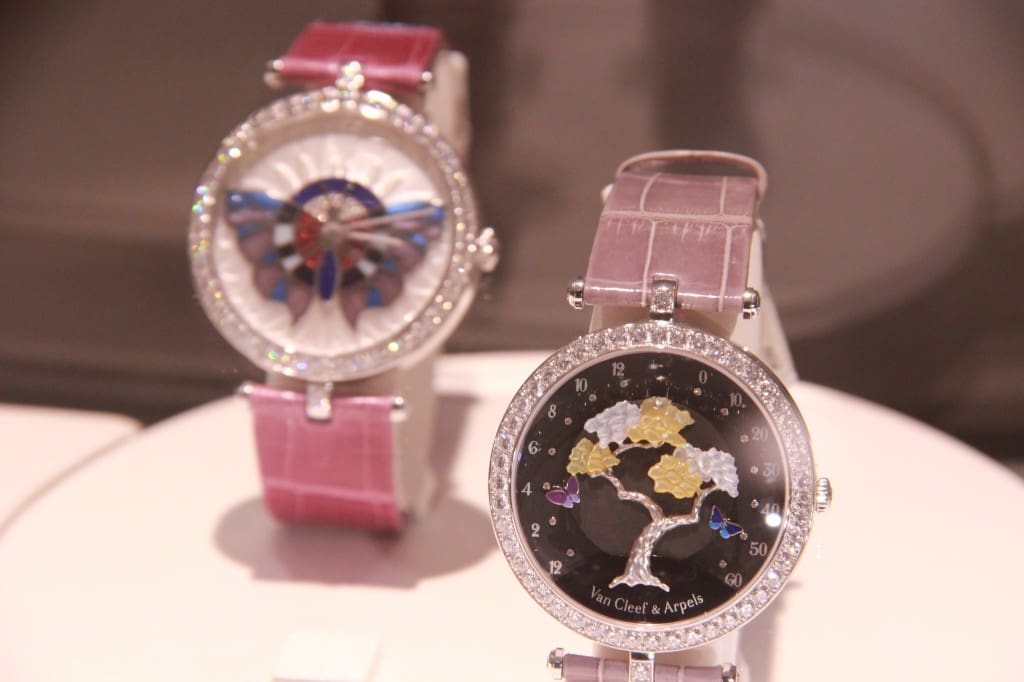 Van Cleef & Arpels , montre bijou papillon 83690 euros, montre bijou arbre 108 000 euros