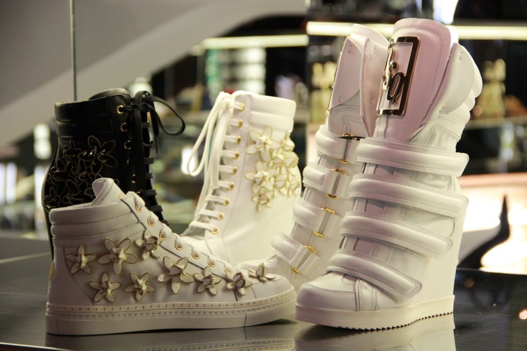 baskets à partir de 535 euros.