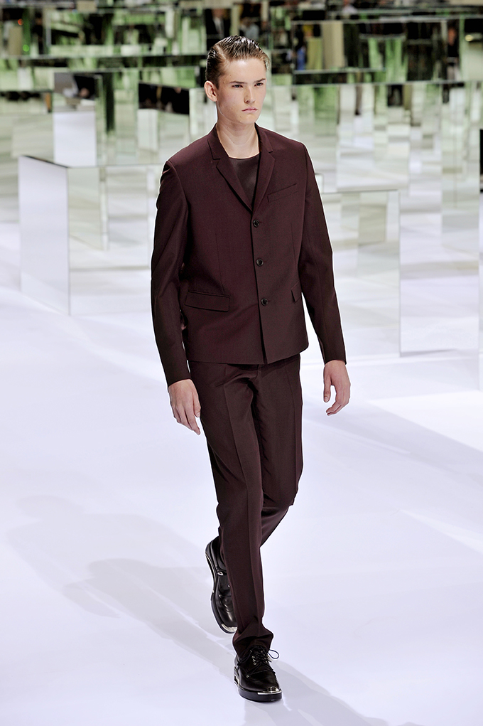 LOOK 1 SS14 Dior Homme by Patrice Stable
