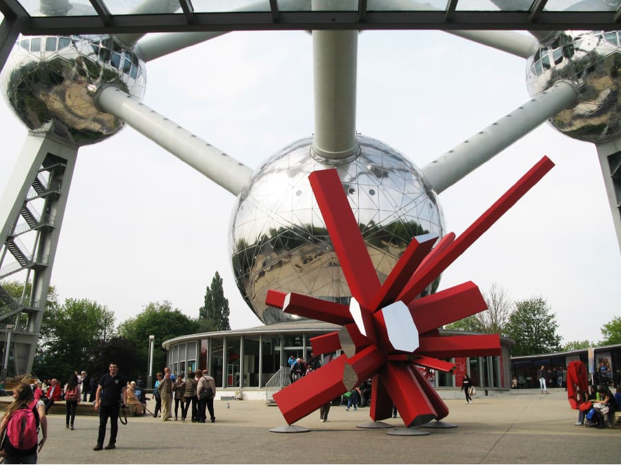 © Arik Levy, sculpture Rockgrowth