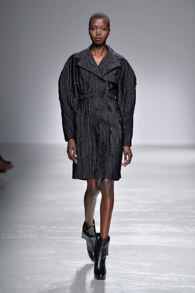 Guy Laroche, Female model catwalking during the Paris womenswear fashion shows, winter 2016 - 2017, Women ready to wear, France