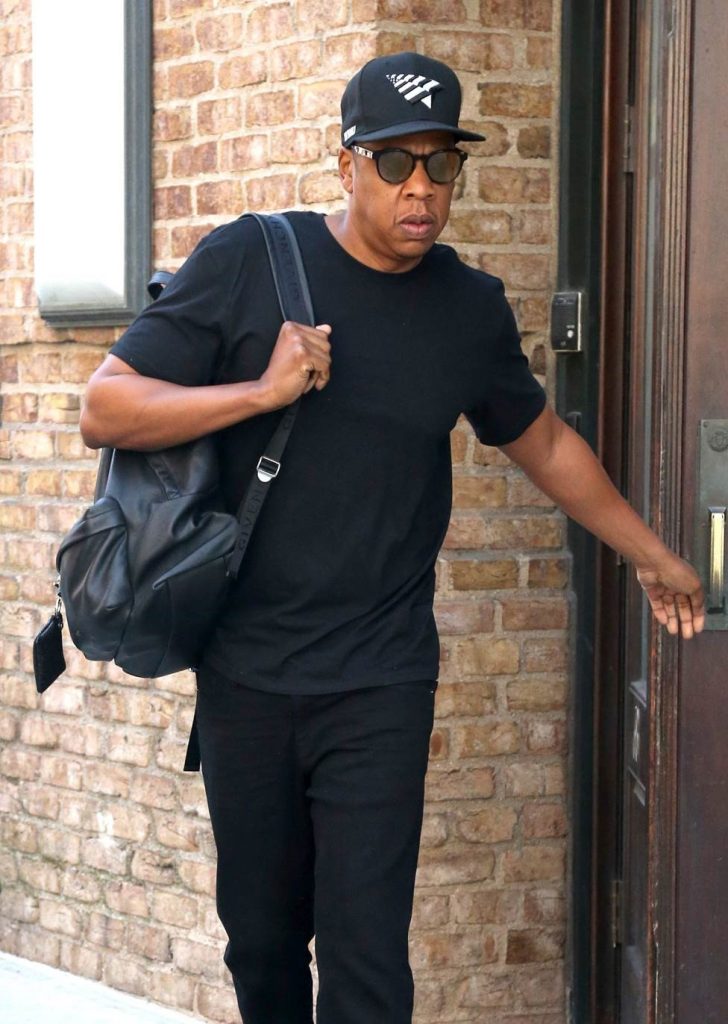 Jay-Z wearing Etnia Barcelona sunglasses (3)