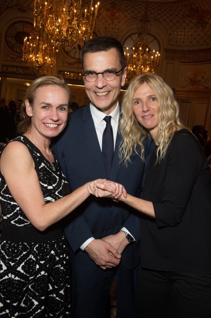 Sandrine Bonnaire, Jean-Marc Mansvelt (Directeur General de Chaumet ) et Sandrine Kiberlain - Soiree des Revelations dans les Salons Chaumet